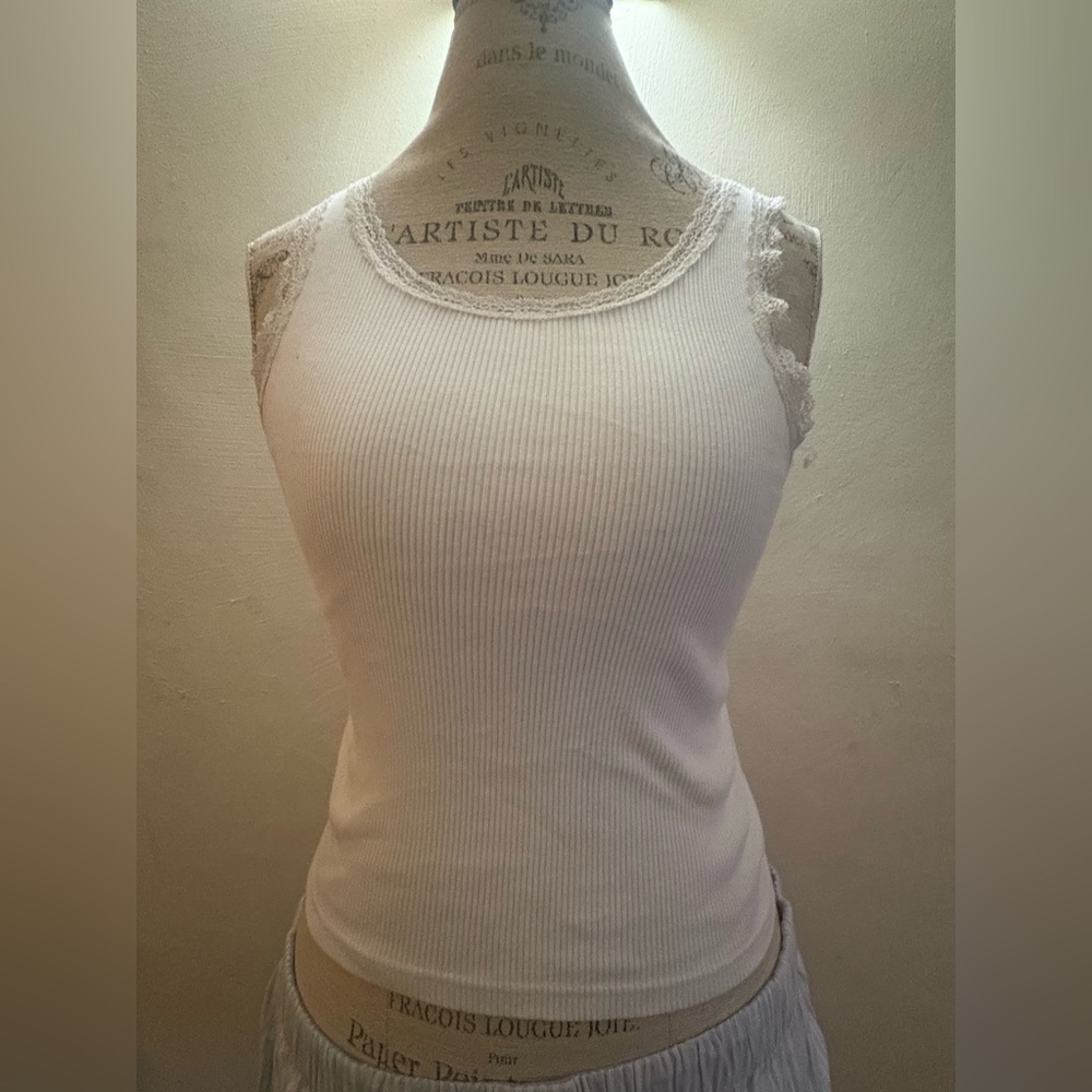 Brandy Melville white lace trim tank top